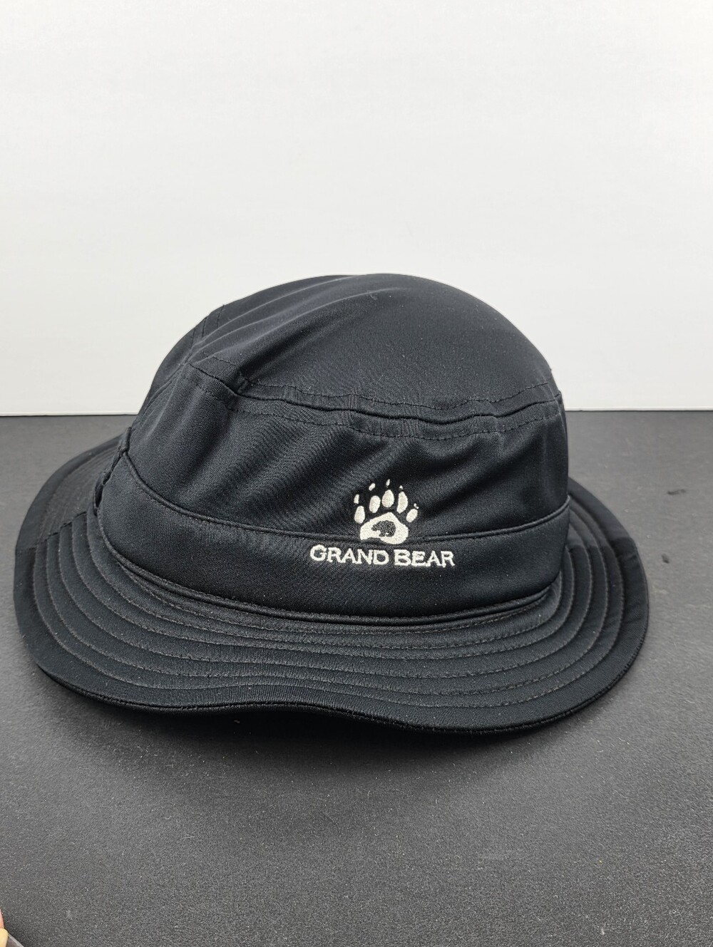 Under Armour Grand Bear Golf Club Bucket Hat Black Men’s OSFM Golf Cap
